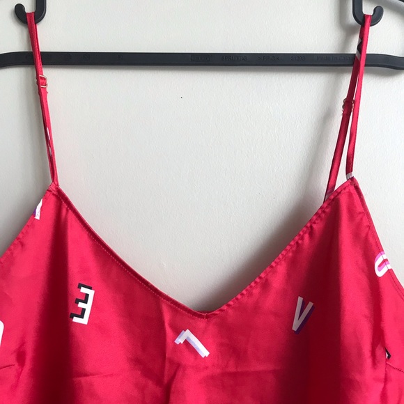 Victoria’s Secret | Satin red Top Size M - Picture 4 of 6